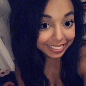 Meet your Posher, Briona